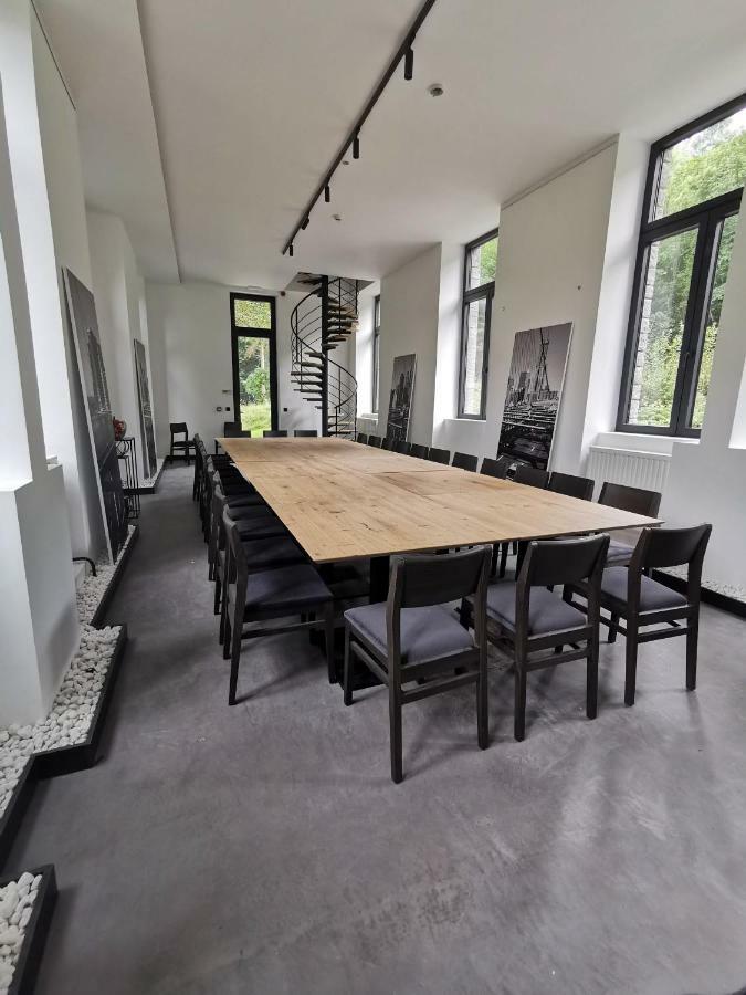 The Wise House Hotel Hastiere-par-dela ภายนอก รูปภาพ