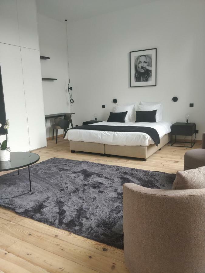 The Wise House Hotel Hastiere-par-dela ภายนอก รูปภาพ
