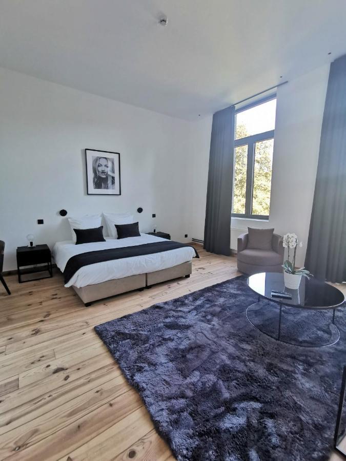 The Wise House Hotel Hastiere-par-dela ภายนอก รูปภาพ